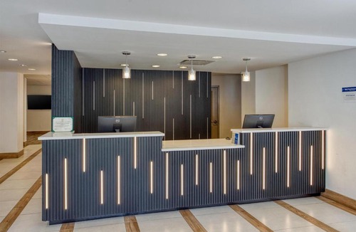 Bay Ridge Hotel | Best Western Gregory Hotel