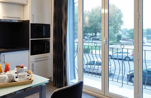 Honfleur Hotel | Best Western Le Cheval Blanc - Vieux Port