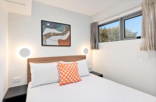 Epsom Hotel | Best Western Newmarket Inn & Suites