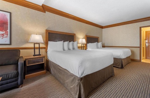 Cornwall Hotel | Best Western Parkway Inn & Conference Centre