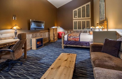 Battle Ground Hotel | Best Western Plus Battleground Inn & Suites