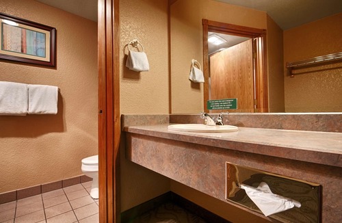 Eureka Hotel | Best Western Plus Bayshore Inn