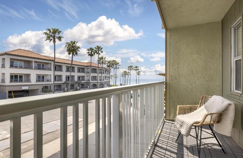 Carlsbad Village Hotel | Best Western Plus Beach View Lodge Carlsbad