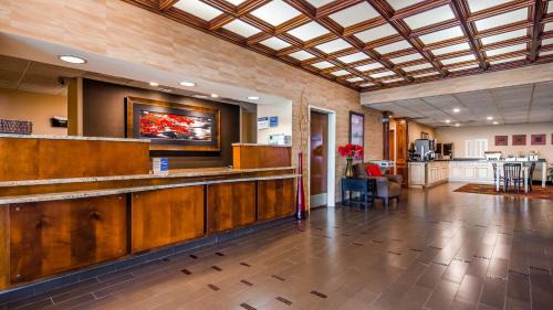 Monticello Hotel | Best Western Plus Brandywine Inn & Suites