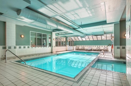 Southeast Calgary Hotel | Best Western PLUS Calgary Centre Inn