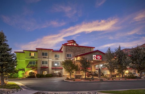 Uintah Hotel | Best Western Plus Canyon Pines