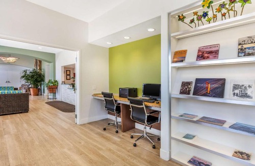 Capitola Hotel | Best Western Plus Capitola By-the-Sea Inn & Suites