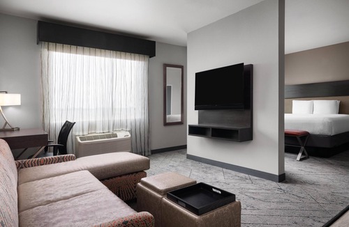 Baytown Hotel | Best Western Plus Executive Residency Baytown