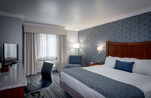 Troy Hotel | Best Western Plus Franklin Square Inn Troy/Albany