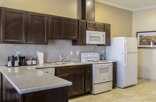 Outlook Hotel | Best Western Plus Grapevine Inn