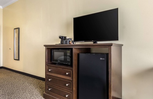 Outlook Hotel | Best Western Plus Grapevine Inn