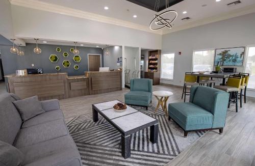 Lafayette Hotel | Best Western Plus Lafayette Vermilion River Inn & Suites