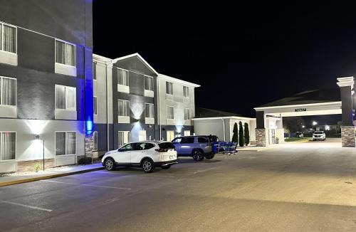 Lexington Hotel | Best Western Plus Lexington NE