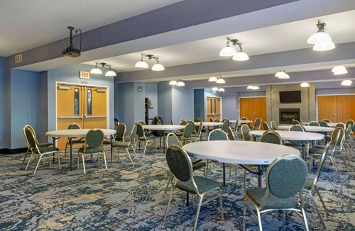 Auburn Hotel | Best Western PLUS Mountain View Auburn Inn