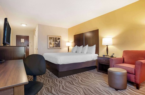 Pelham Hotel | Best Western Plus Oak Mountain Inn