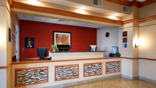 Mitchell Hotel | Best Western Plus Pontoon Beach