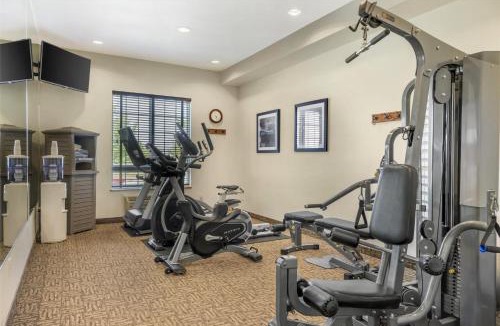 Saint John Hotel | BEST WESTERN PLUS Saint John Hotel & Suites