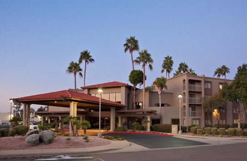 Thunderbird Industrial Airpark Hotel | Best Western Plus Scottsdale Thunderbird Suites