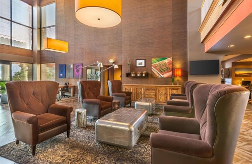 Thunderbird Industrial Airpark Hotel | Best Western Plus Scottsdale Thunderbird Suites