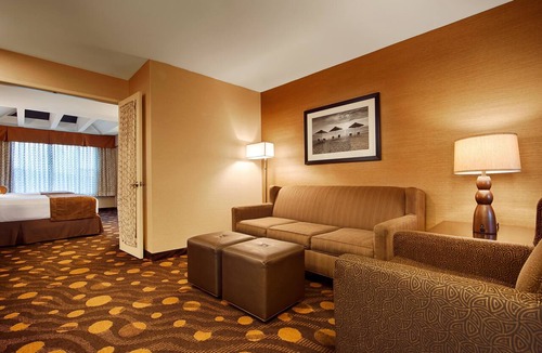 Coronado Hotel | Best Western Plus Suites Hotel Coronado Island