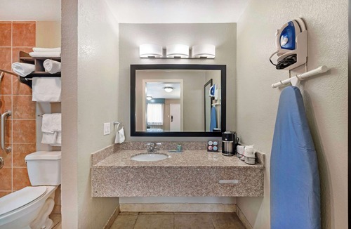 Burnet Hotel | Best Western Post Oak Inn
