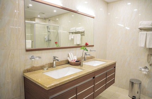 Kirkos Hotel | Best Western Premier Dynasty