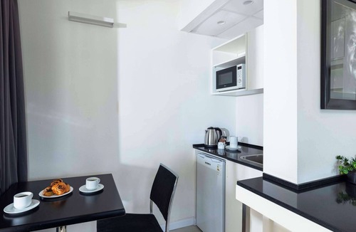 Tel Aviv Promenade Hotel | Best Western Regency Suites