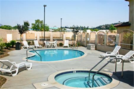 Glendora Hotel | Best Western Route 66 Glendora Inn
