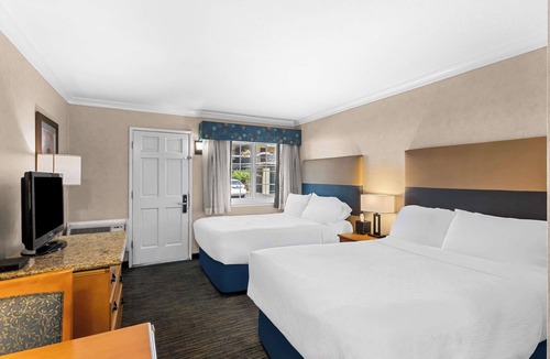 Davis Hotel | Best Western University Lodge