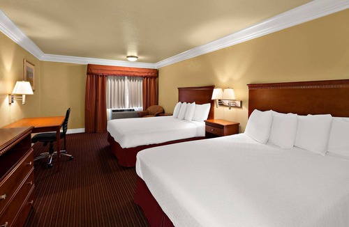 Willits Hotel | Best Western Willits Inn