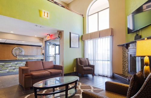 Dumas Hotel | Best Western Windsor Inn