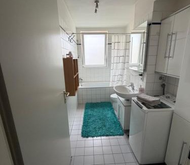 Hellersdorf Apartment | BestRate