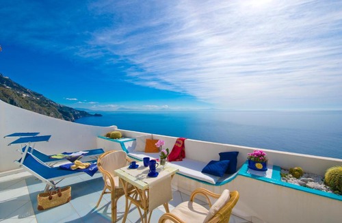 Praiano Apartment | Beth