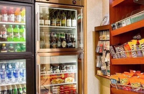 Barracks Road House | Better Choice For Your Vacation! Near Virginia Discovery Museum, w/Outdoor Pool