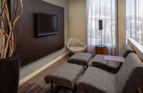 Twin Brook Hotel | Better Choice for your Vacation! 3 Comfortable Units, Pets Are Welcome!