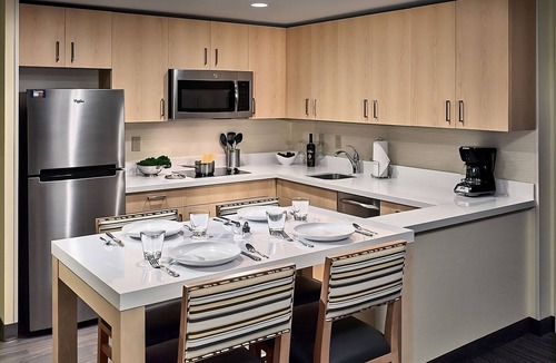 Gwinnett Place Hotel | Better Choice For Your Vacation! Accessible location and Spacious unit awaits