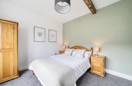 East Chelborough House | Bettys Barn