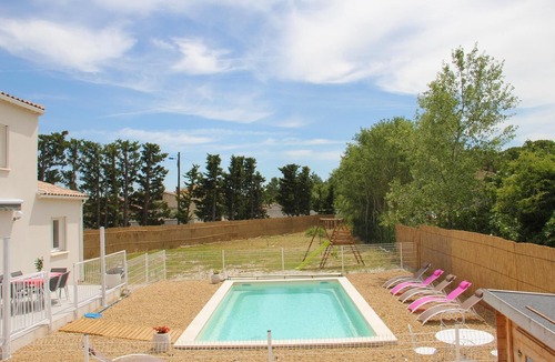 Rochefort-du-Gard House | Between Avignon, Orange and Nimes villa with private pool and garden