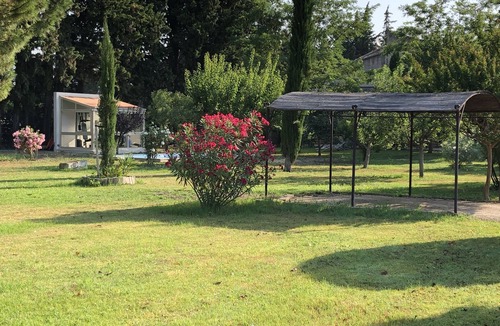 Chateaurenard House | Between AVIGNON and ST REMY DE PROVENCE old mas in peace and in the greenery