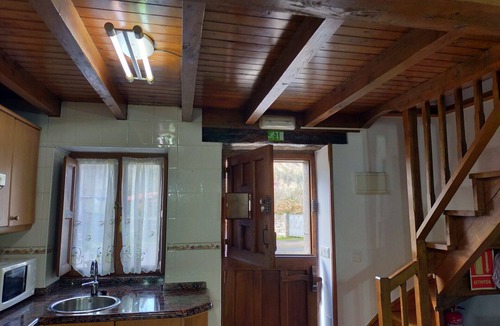 Cuenco Cottage | Between beach and mountain. Terrace with barbecue and gazebo. Panoramic views.