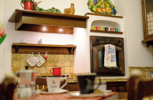 Chioggia Apartment | Between canals & coast: your chic retreat in the heart of Chioggia