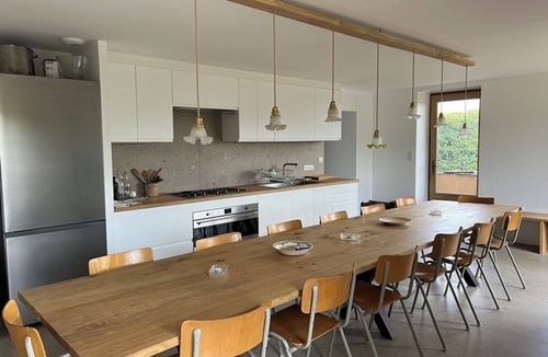 Saint-Gengoux-de-Scisse Villa | Between vineyards and forest, secluded estate with swimming pool and magnificent view