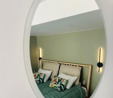 Trooz Bed & Breakfast | Between hills and home