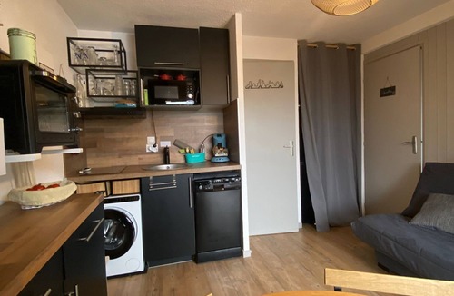 Thollon-les-Memises Apartment | Between lake and mountains, cosy type 2 apartment at the foot of the gondolas.