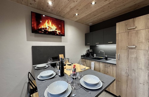 Montclar Apartment | Between lake and mountains cosy 2-room apartment with terrace - Sleeps 4