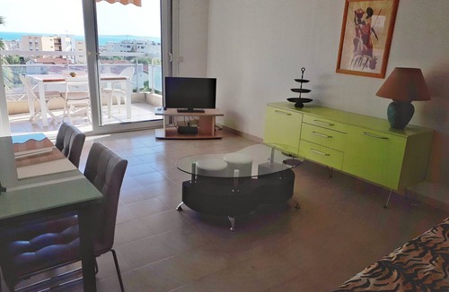 Saint-Laurent-du-Var Apartment | Between Nice and Cannes, panoramic sea view, swimming pool