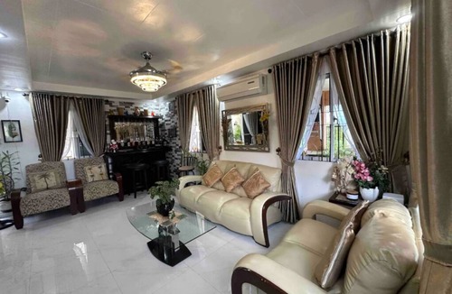 Silang House | Between Nuvali-Tagaytay is a place for you to Retreat,Relax and Revive yourself.