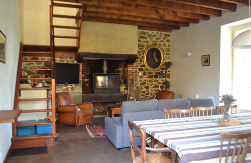 Guipel House | Between Rennes and St Malo; Gamekeeper's house with superb view of the pond