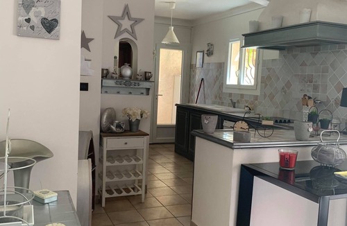 Draguignan Villa | Between Sea and Mountain, so that these holidays are harmonious .