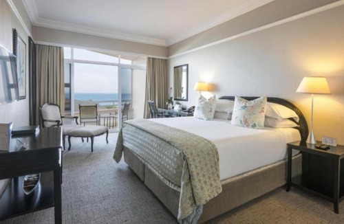 Umhlanga Hotel | Beverly Hills